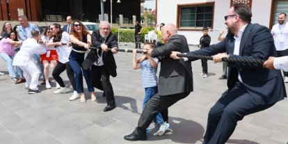 Yunusemre’de 19 Mayıs şöleni renkli görüntülere sahne oldu