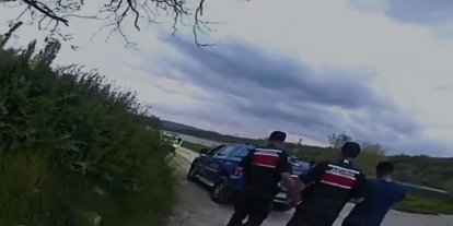 Bilecik’te uyuşturucudan aranan şahıs jandarmadan kaçamadı