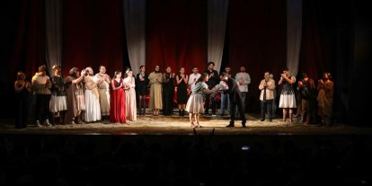 "Büyük Romulus"dan sezona alkışlarla veda