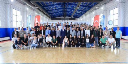 BUÜ Spor Oyunları’nda şampiyonlar kürsüye çıktı