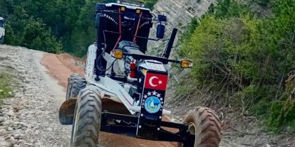 Sinop’ta köylerde yol iyileştirme çalışmaları