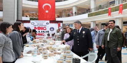 Erzurum’da emniyet mensuplarının eşlerinden hayır çarşısı