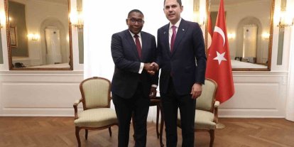 Bakan Kurum, Danimarka Kralı Frederik ile görüştü