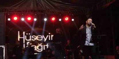 Hüseyin Kağıt Sarıgöl’ü coşturdu