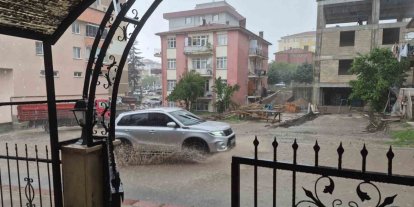 Başkent’te sokaklar göle döndü