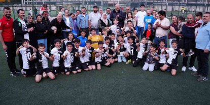 Germencik Belediyespor U11 Takımı namağlup şampiyon oldu