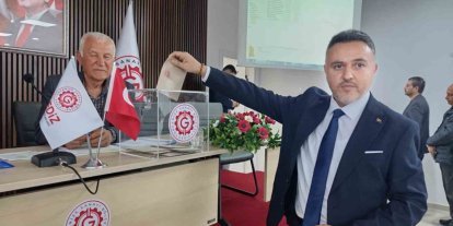 Gediz OSB’de başkanlık görevi Dr. Yunus Altıngemi’ye geçti