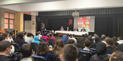 ’Veli Buluşmaları: Yetenekten Başarıya Uzanan Meslek Lisesi Yolculuğu’ programı düzenlendi