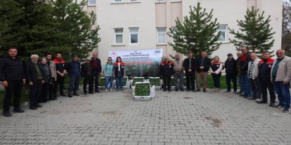 Kars’ta Çiftçilere Yüzde 75 Hibeli 95 Bin Adet Sebze Fidesi Dağıtıldı