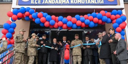 Hınıs’ta jandarma hizmet binası törenle açıldı