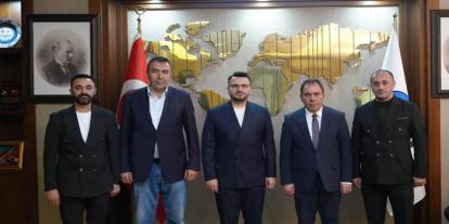 Kars Belediye Başkanı Ötüken Senger’e Sendika Temsilcilerinden Ziyaret
