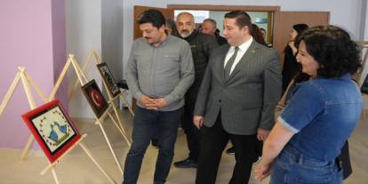 Serhat Kız Öğrenci Yurdu’nda 19 Mayıs’a Özel Resim Sergisi Düzenlendi