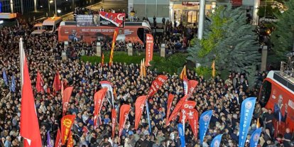 Özel: "Biz en kısa zamanda sandık istiyoruz, kurultay istiyoruz"