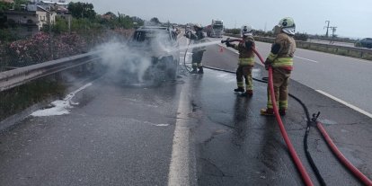 Alevlere teslim olan otomobil kullanılamaz hale geldi