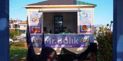 Didim Belediyesi’nden halka ekonomik balık ekmek hizmeti