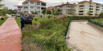 Kuruyan Delibaş deresi 25 yıl sonra yeniden coştu