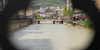 Bahar yağışları Çoruh Nehri’nin su seviyesini yükseltti