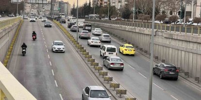 Bayram tatilinde yolda olan sürücülere hayati tavsiyeler