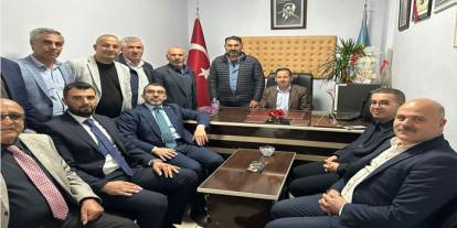 AK Parti Heyetinden Kağızman Şoförler Odası’na "Hayırlı Olsun" Ziyareti
