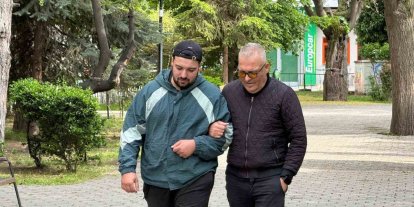 Temizlediği aracında 2 saat uyudu ölümden döndü, yüzde 90 görme kaybı yaşadı