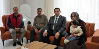 Kars'ta Şehit Aileleri ve Gazilere Anlamlı Bayram Ziyareti