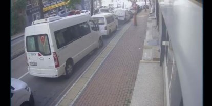 Bursa’da ortalık savaş alanına döndü: 6 araca çarptı takla atarak durabildi