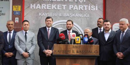 MHP’de bayramlaşma