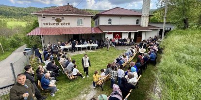 Yüzlerce yıllık bayram geleneği "ziyrat" Ekincik köyünde yaşatılıyor