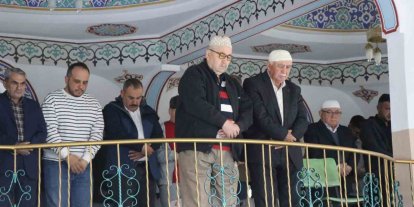 Bolu’da bayram namazında camiler doldu taştı