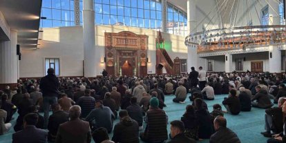 Bingöl’de Kurban Bayramı namazı eda edildi