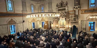 Yozgatlılar, bayram namazında Çapanoğlu camisinde saf tuttu