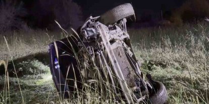 Domuza çarpan otomobil şarampole uçtu: 5 yaralı
