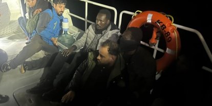 İzmir’de 66 düzensiz göçmen yakalandı