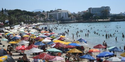 Bayram tatilinde turizmin kalbi Kuşadası’nda attı