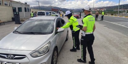 Erzincan’da bayram tedbirleri kapsamında sivil otobüs denetimi yapıldı