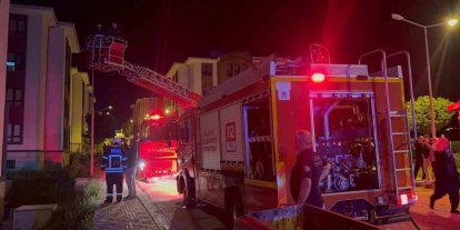 Elazığ’da korkutan yangın: 1’i hamile 4 kişi dumandan etkilendi