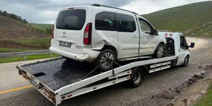 Sarıkamış'ta Yağış Kazayı Beraberinde Getirdi