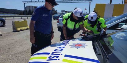 Keşan polisi şehir girişinde trafik uygulaması yaptı