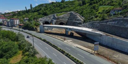 Trabzon’un 30 yıllık hayali olan Güney Çevre Yolu Projesi’nde çalışmalar sürüyor