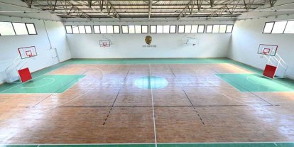 Tarsus’ta yenilenen spor salonunda sona gelindi