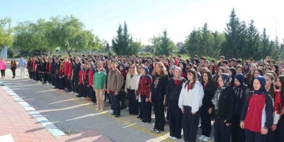 Bayram tatili sonrası eğitim ve öğretim yeniden başladı