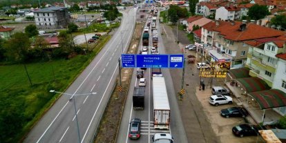 Bayram tatili boyunca Afyonkarahisar’dan yaklaşık 6 milyon araç geçiş yaptı