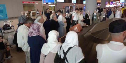 Hacılar kutsal topraklardan yurda dönmeye başladı