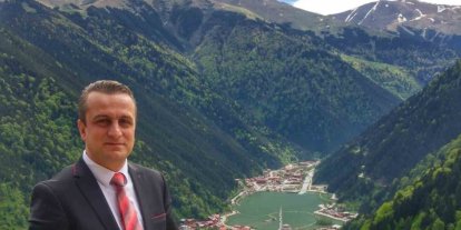 Akyüz: "Turizmi hedef alan ırkçı paylaşımlara karşı yasal düzenleme şart"