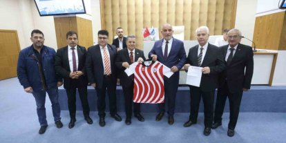 Başkan Sandıkçı: "Belediyemiz öz kaynaklarıyla yeni projelere imza atıyoruz"