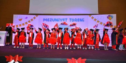 Kepez’in kreşlerinde mezuniyet heyecanı