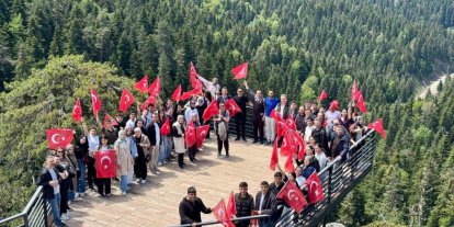 Kastamonu’da gençlik yürüyüşü: Doğanın tadını çıkardılar