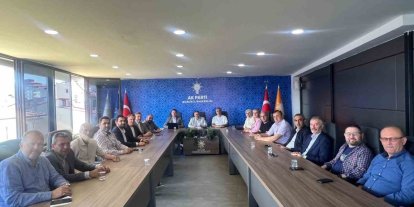 AK Parti’de yol haritası masaya yatırıldı