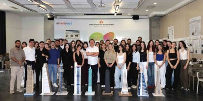 Dünyaca ünlü 22 binaya ‘deprem’ simülasyonu