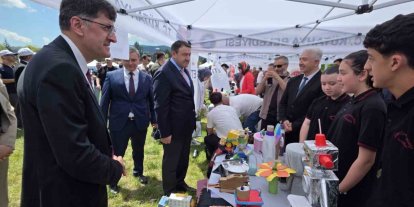 Ahteri İmam Hatip Ortaokulunun geri dönüşüm projeleri sergilendi